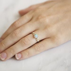 Size 6 Wwake organic crossover ring